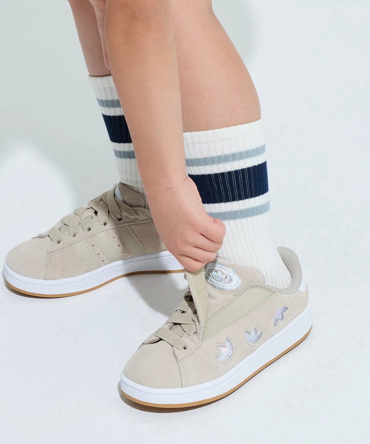 Детские кроссовки со светящейся подошвой Campus 00s LED Lights Comfort Closure Elastic Lace Adidas, Beige — фото 4