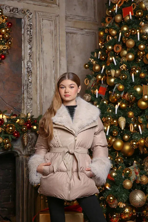 Детский пуховик для девочек с меховым воротником By Feyza Kids Collection, Beige