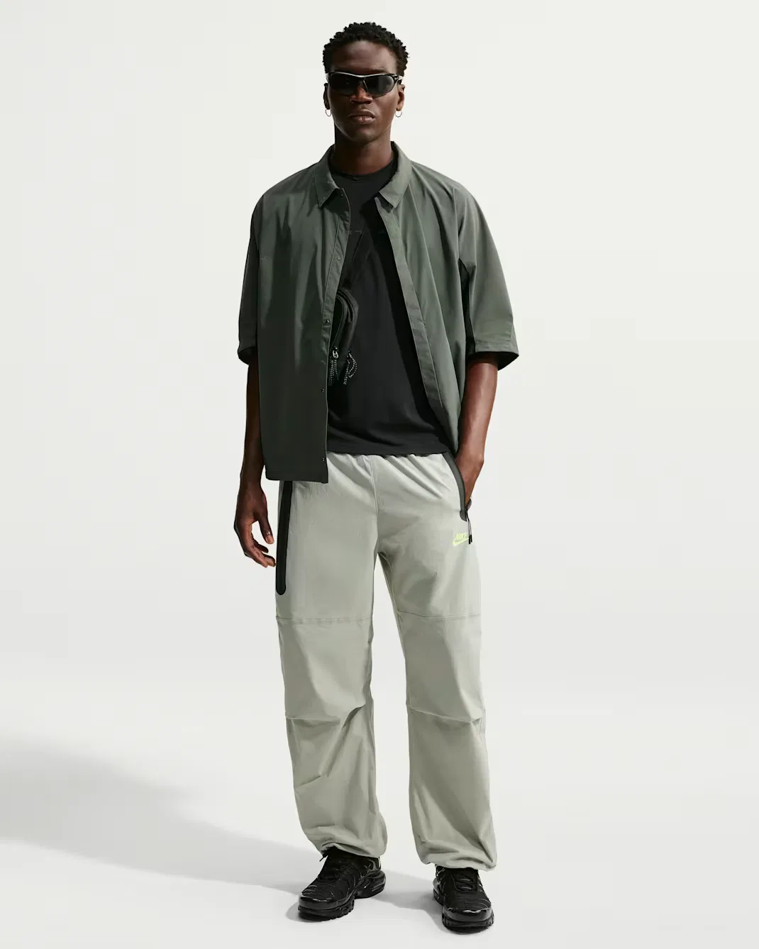 Мужские брюки из ткани Dri-FIT Nike Tech, Spruce Fog/Spruce Fog/Barely Volt
