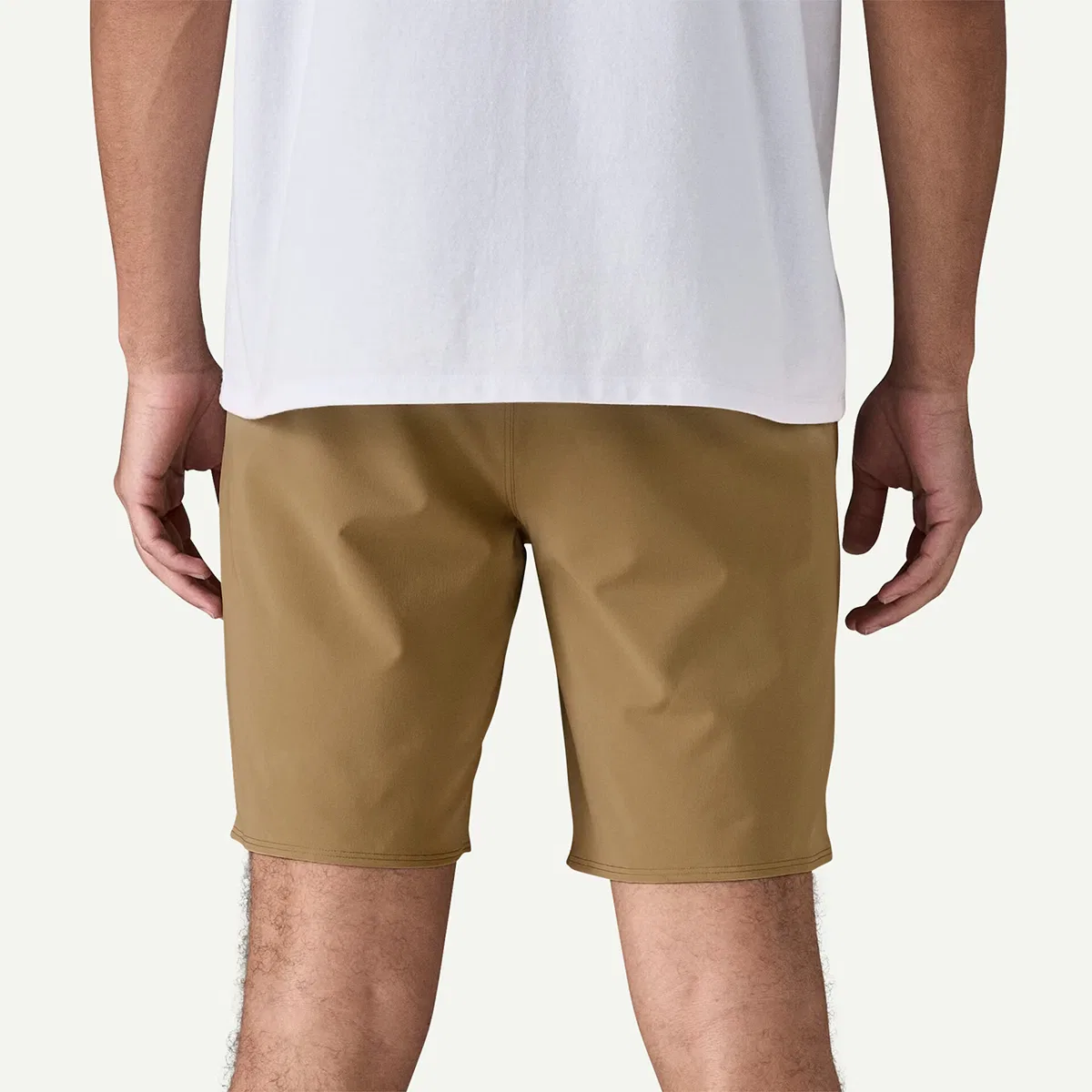 Мужские шорты-гибрид с четырехсторонней растяжимостью Hydropeak 18in Hybrid Walk Short Patagonia, Slab Khaki — фото 4