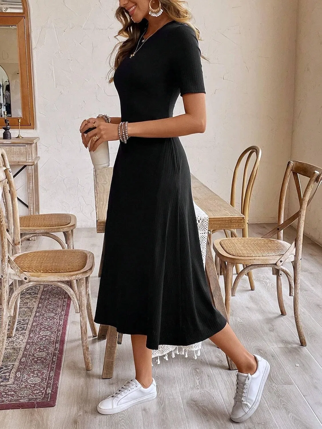Женское повседневное платье миди A-силуэта с коротким рукавом, Black — фото 3