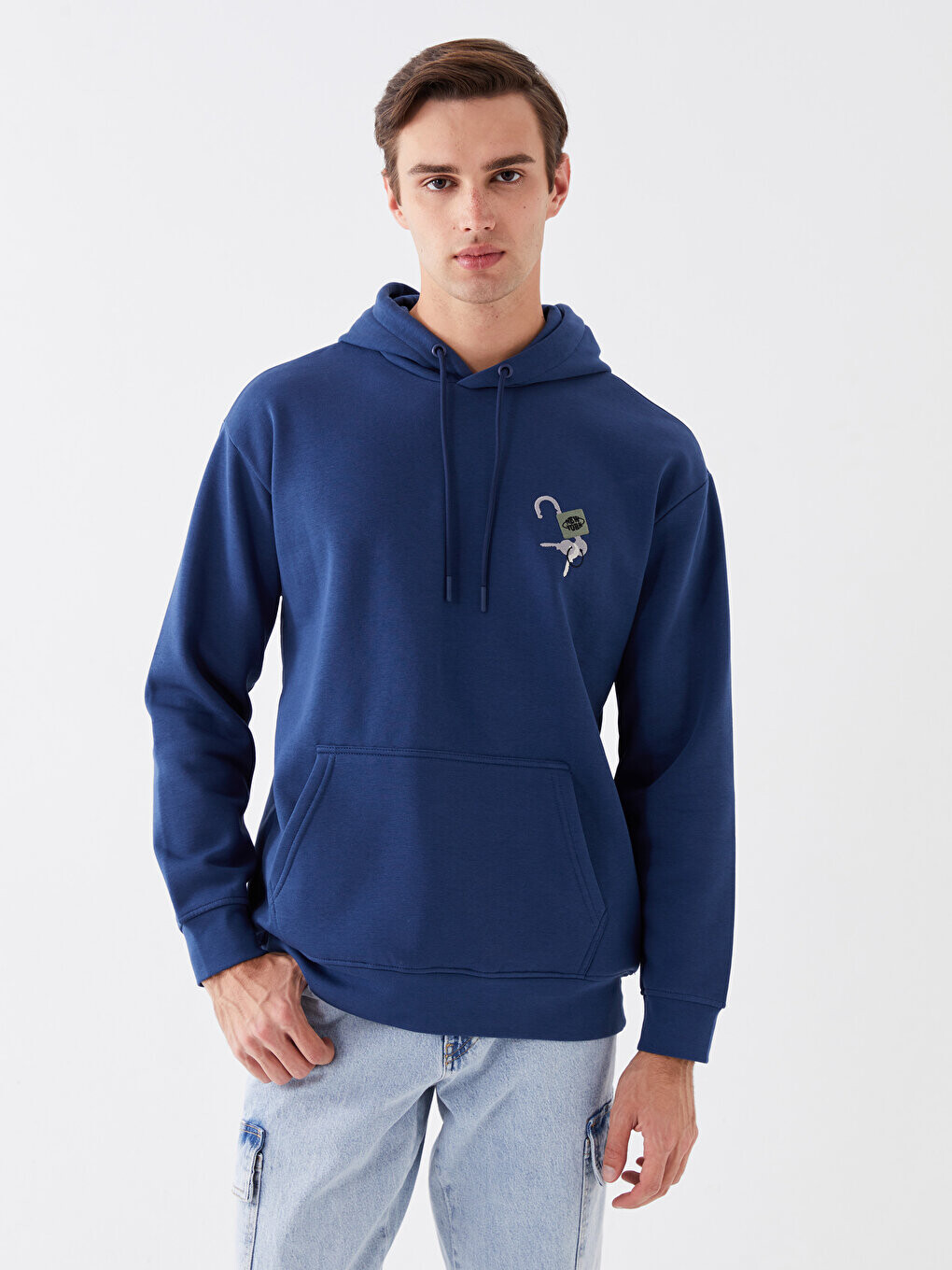 

Мужская толстовка с длинным рукавом и принтом LCW Casual, индиго