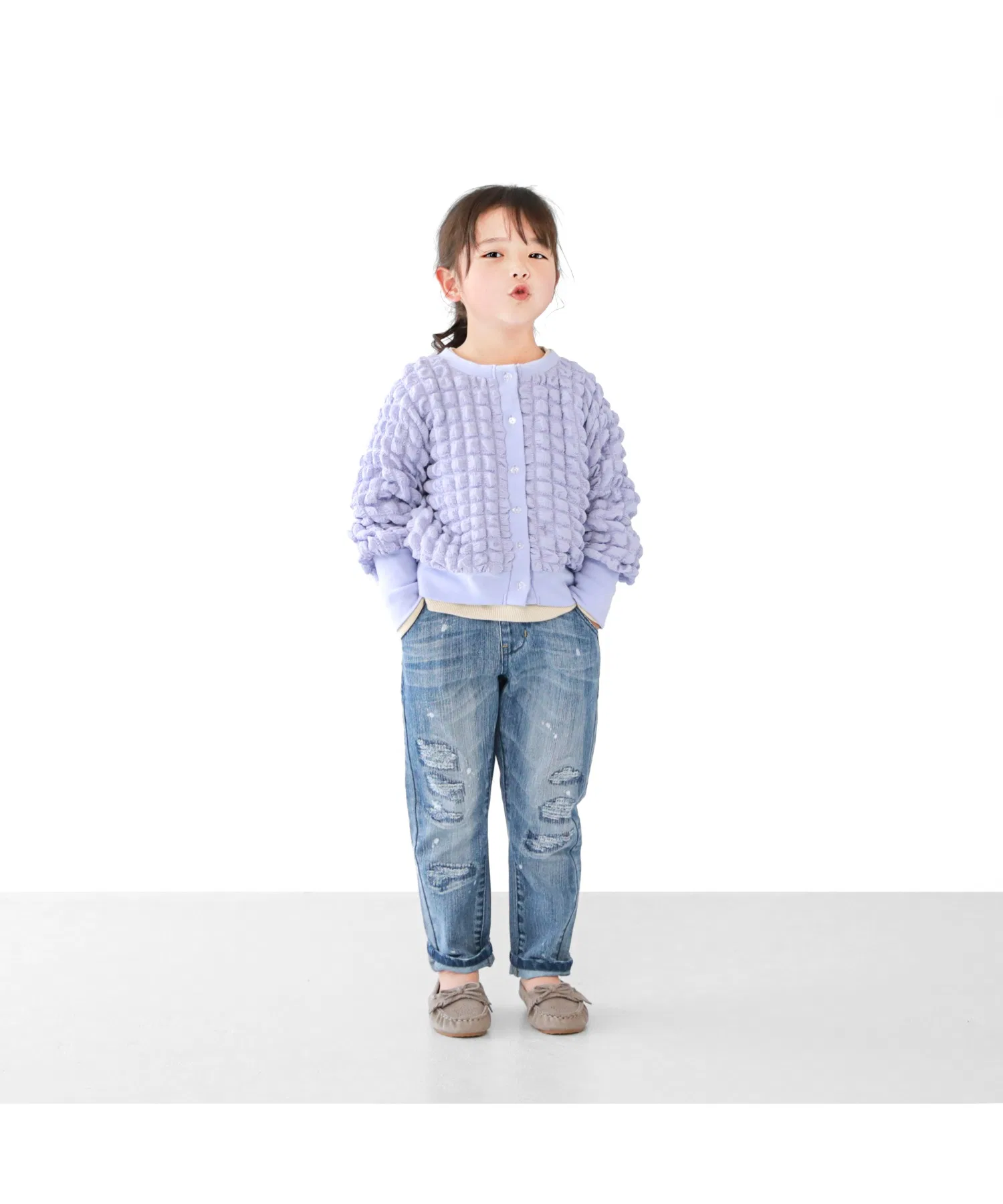 Превосходные рваные джинсы — фото 3