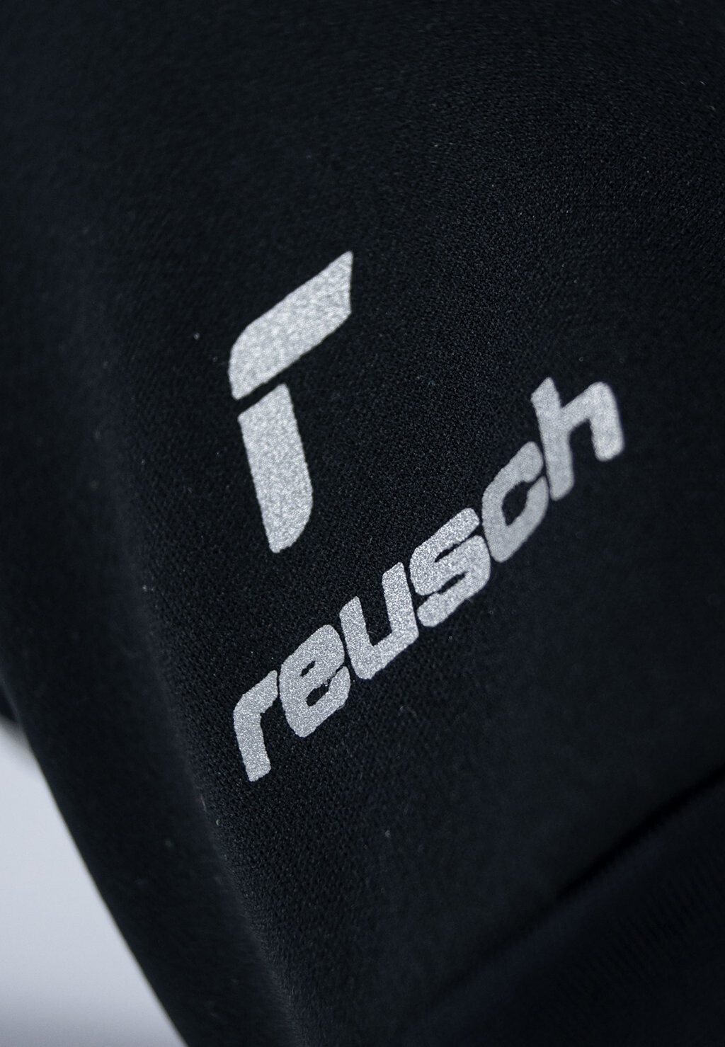 

Перчатки на пальцы Arien Stormbloxx Touch Tec Reusch, черные защитные желтые