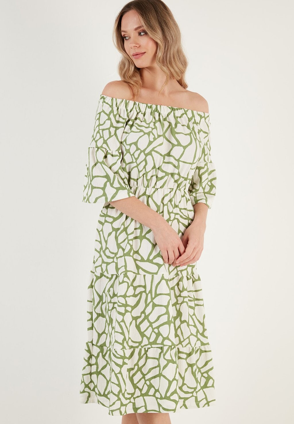 

Летнее платье REGULAR FIT LELA, зеленый