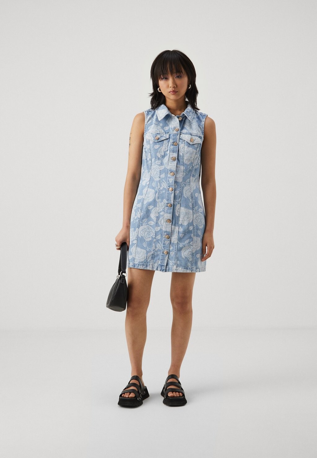 

Джинсовое платье Onlzindy Dress Only, светло-голубой деним