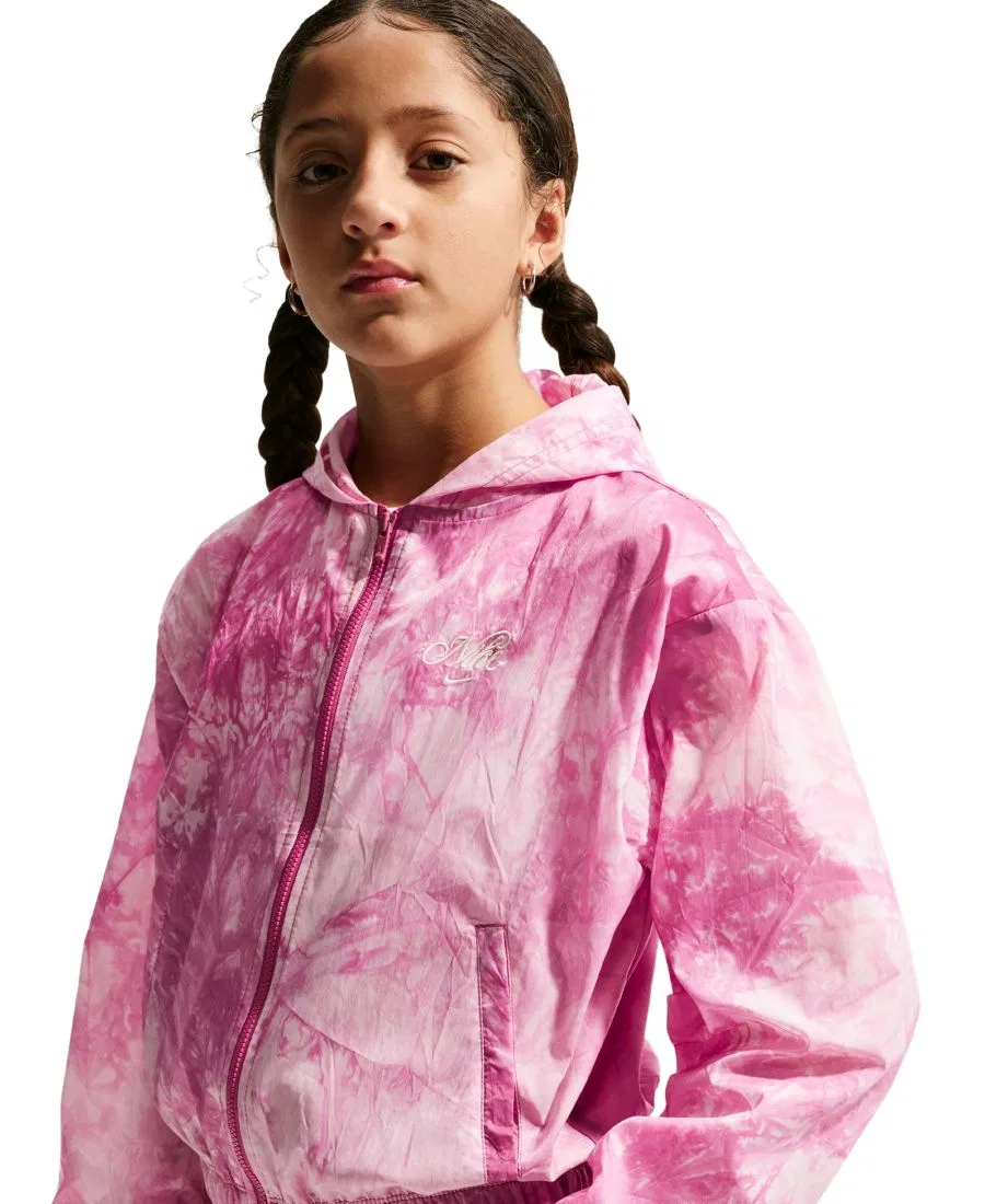 Спортивная куртка-бомбер для девочек 7-16 лет от Sportswear Club Nike — фото 3