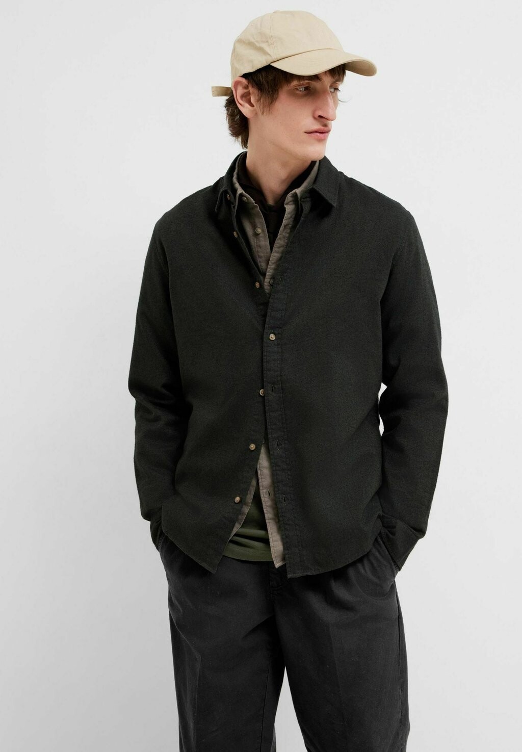 

Рубашка SLHSLIMOWEN Selected Homme, оливковый