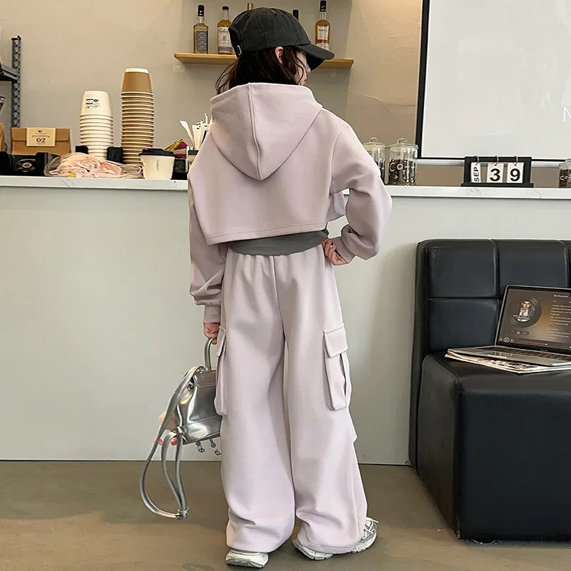 Спортивный повседневный костюм из трех предметов для подростков Disney, Light Coffee Three-Piece Set — фото 3