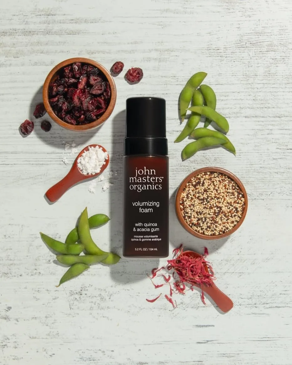 Пенка для придания объема John Masters Organics, 150 мл | Более 70% органических ингредиентов | Не содержит аэрозоля | Длительная фиксация | Не тестируется на животных — фото 2