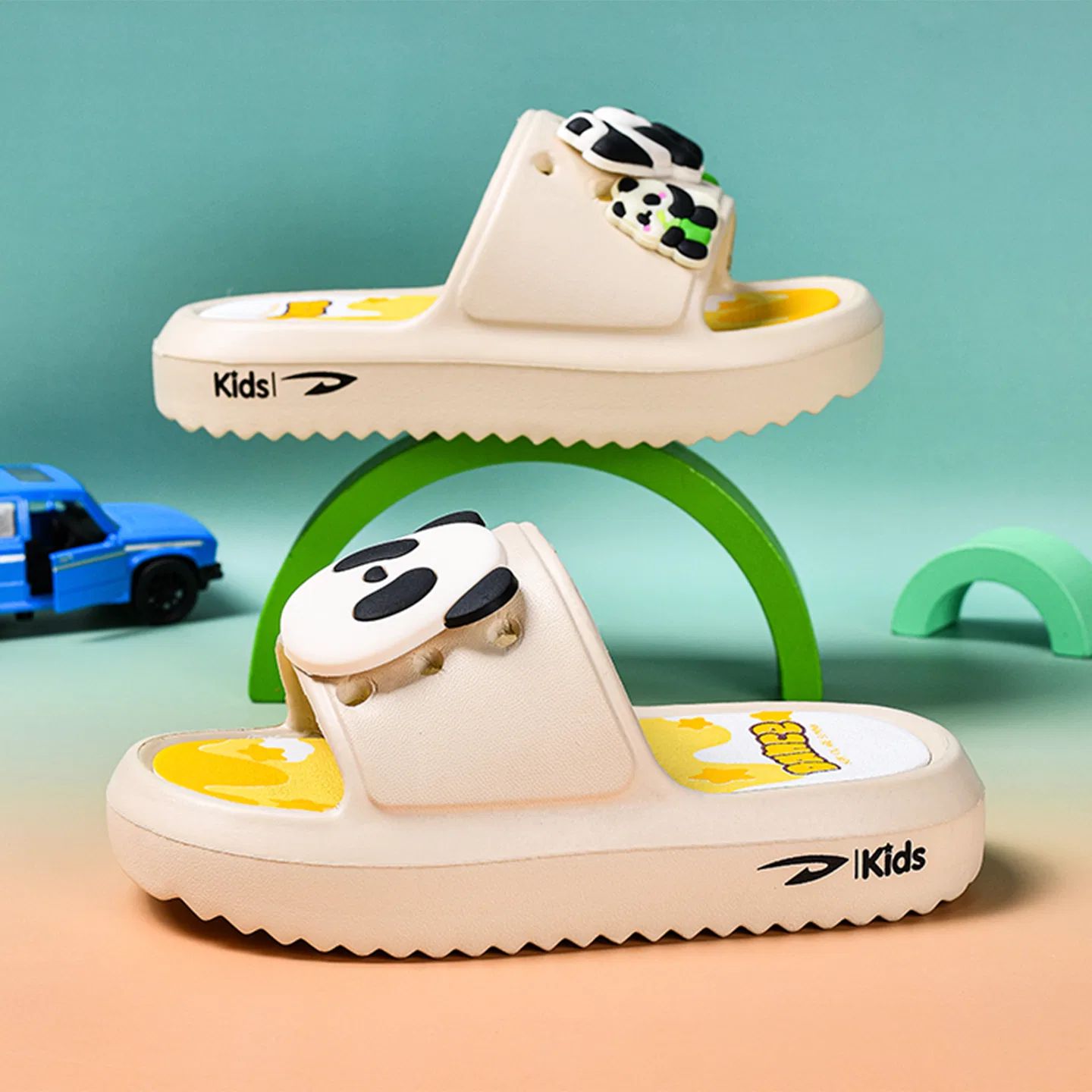 Домашние тапочки с принтом Kids' DEERWAY желтые — фото 4