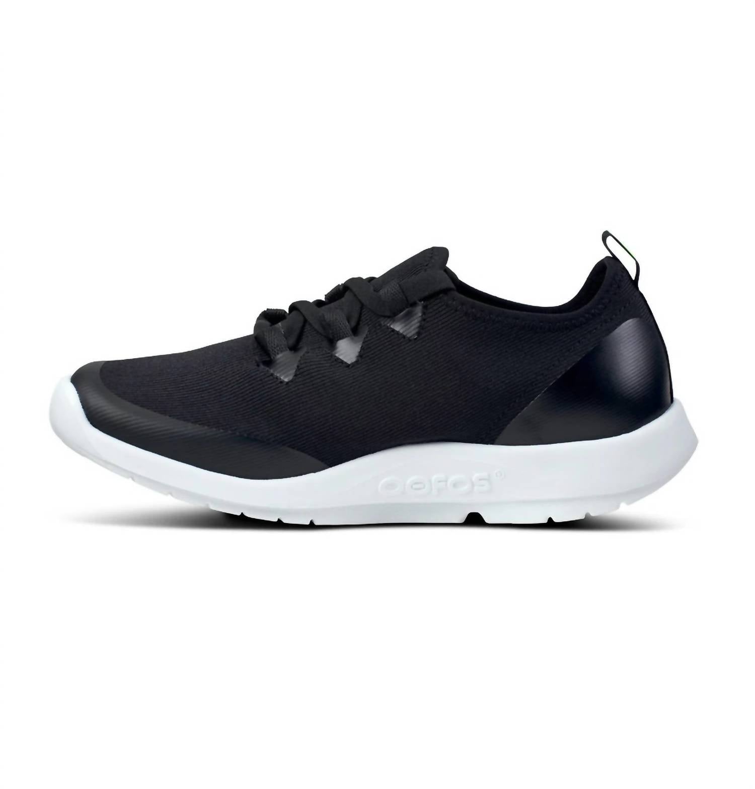 Женские кроссовки Oomg Sport Laced Ls Low в черно-белом цвете OOFOS — фото 3