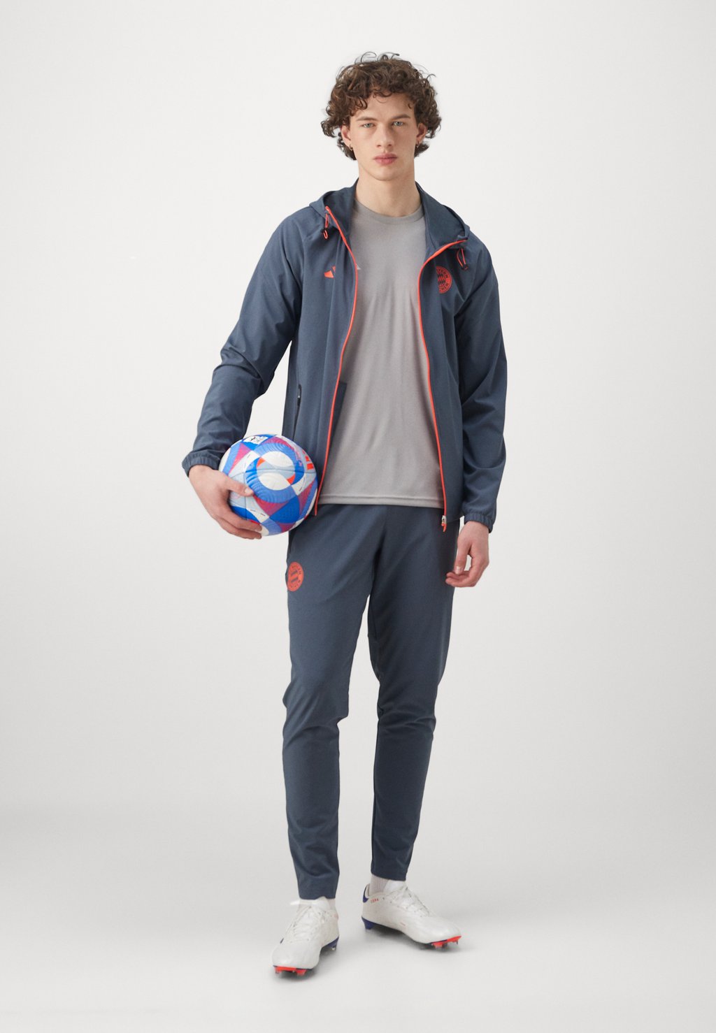 Спортивные штаны FC BAYERN VISTECH - Club wear Adidas Performance, антрацит — фото 2