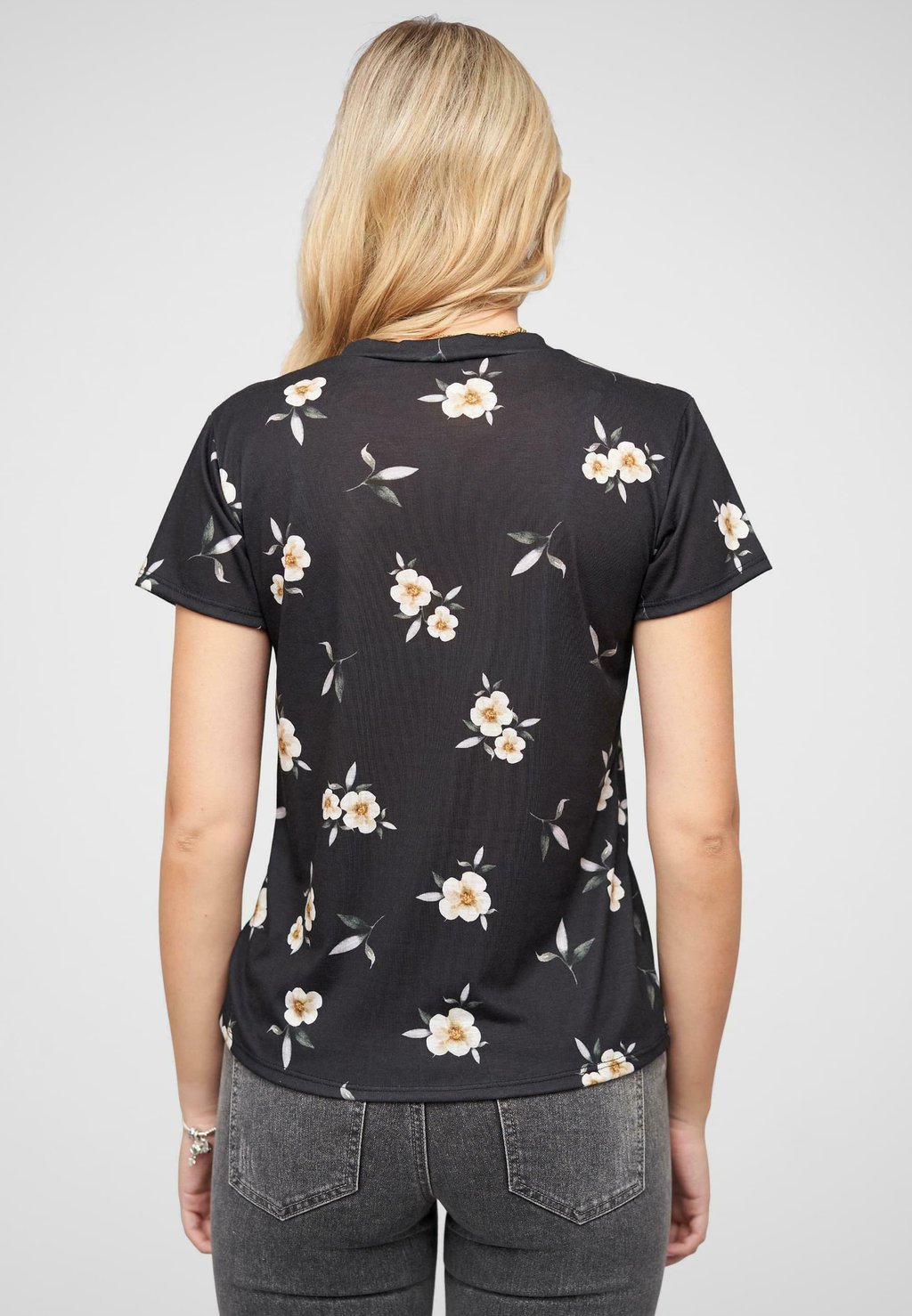 

Футболка с принтом BLUMEN Cloud 5ive, черный