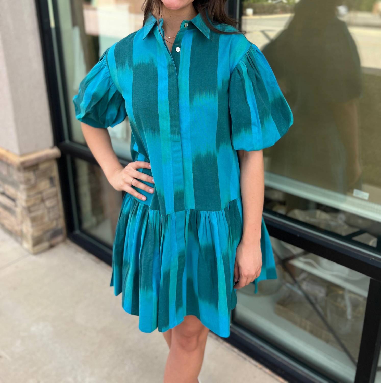 

Платье Frock It в бирюзовом цвете с узором «Икат» WKND WYFR