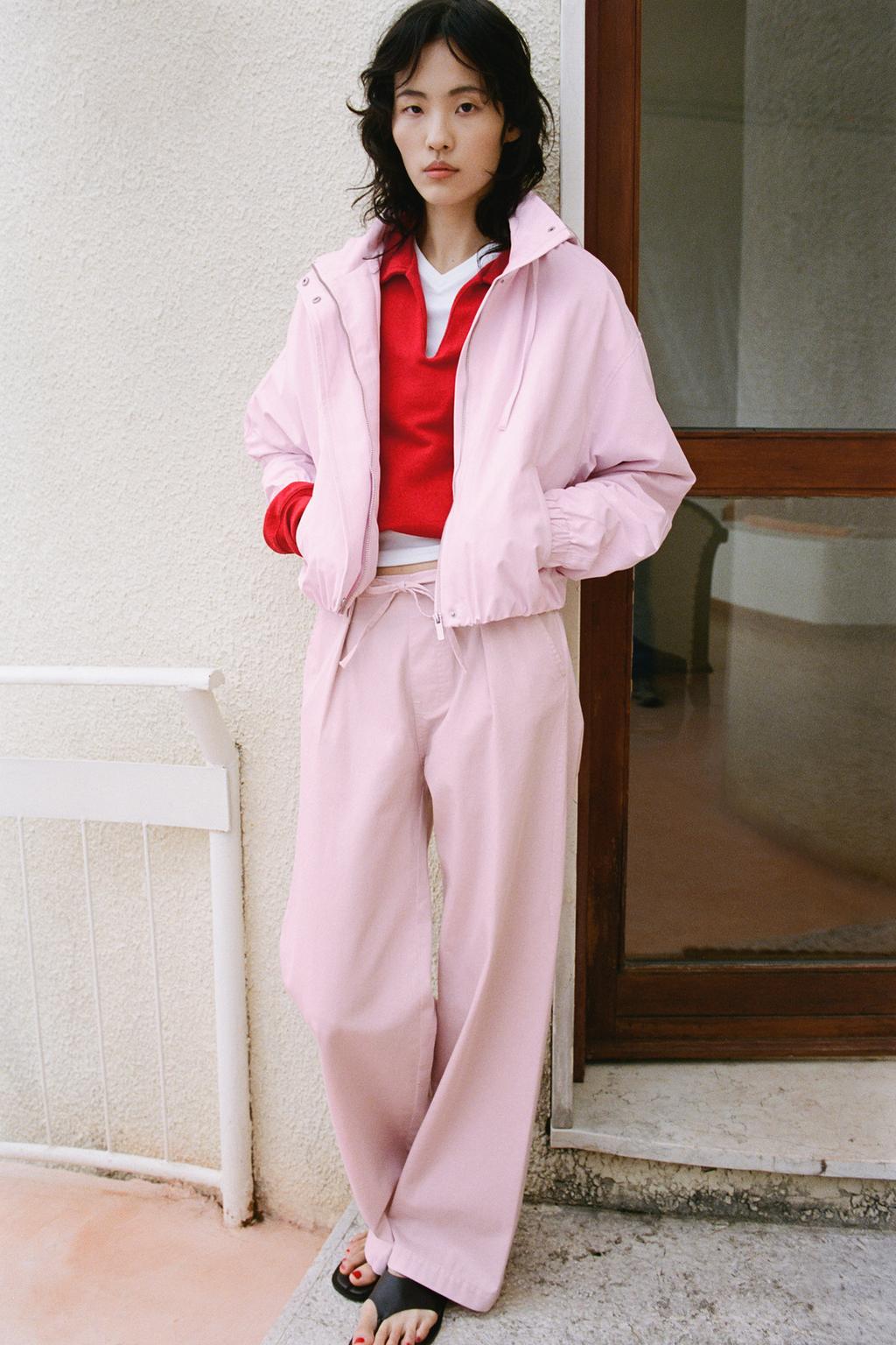 

Куртка с капюшоном ZARA, цвет Light pink