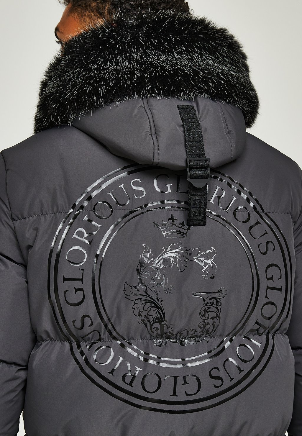 

Легкая куртка OMAREZ 3.0 SHORT PUFFER JACKET Glorious Gangsta, серый