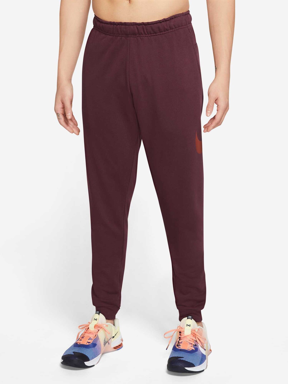 

Спортивные брюки Nike M NK DF PNT TAPER FA SWSH, красный