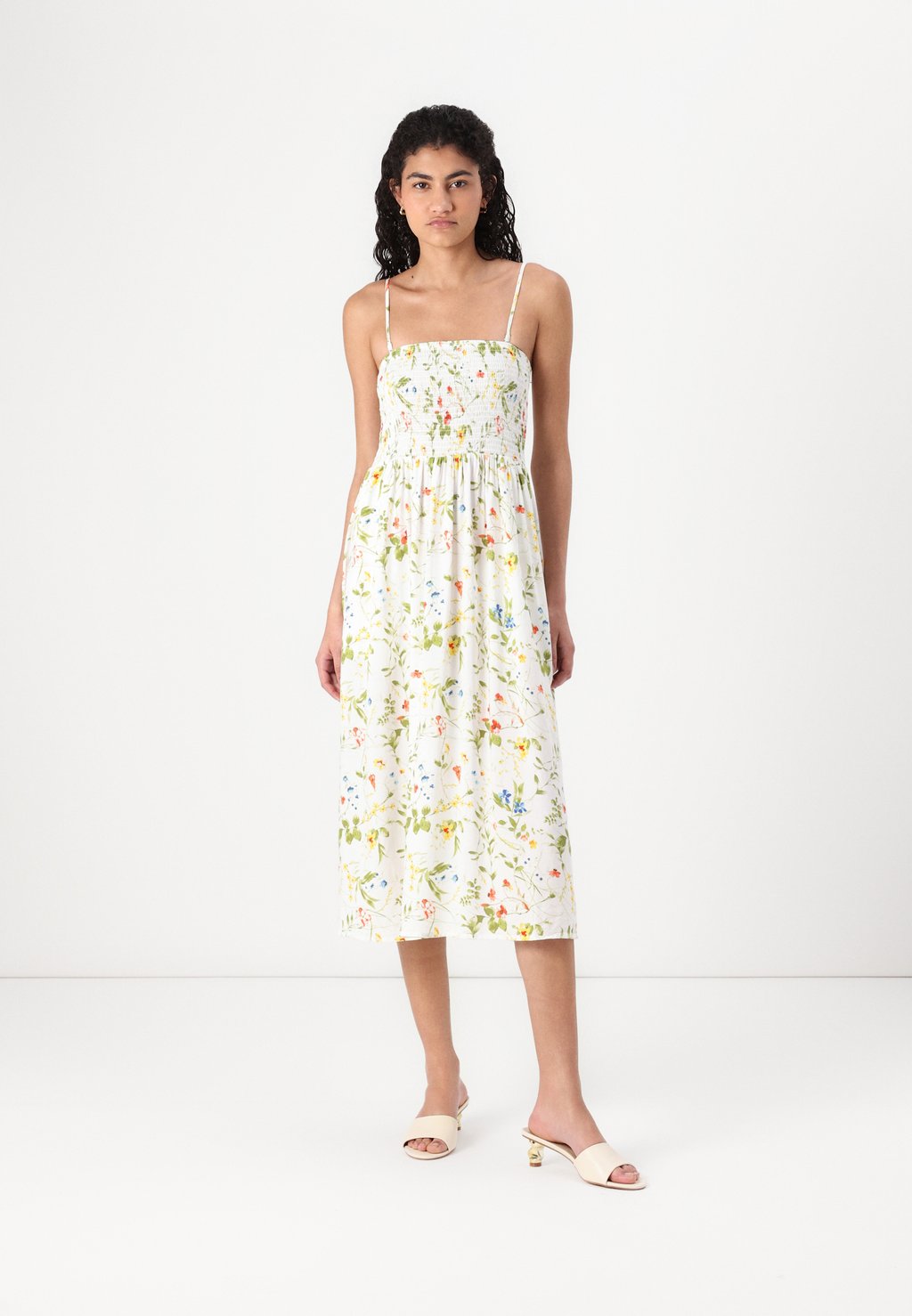 

Повседневное платье VMEASY CALF BANDO DRESS Vero Moda, белый