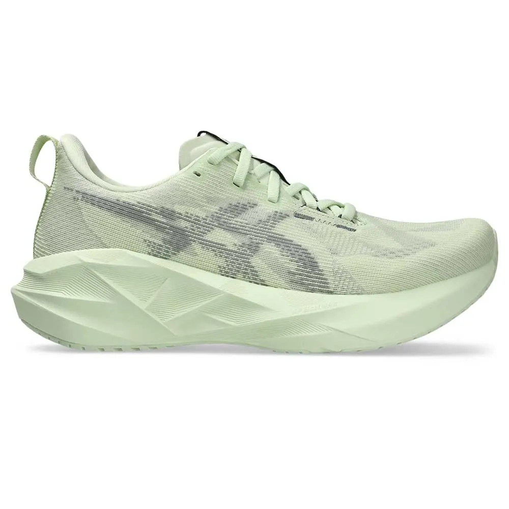 Беговые кроссовки Asics Novablast 5, зеленый