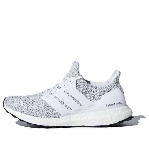 Кроссовки ультрабуст 4.0 Adidas, серый