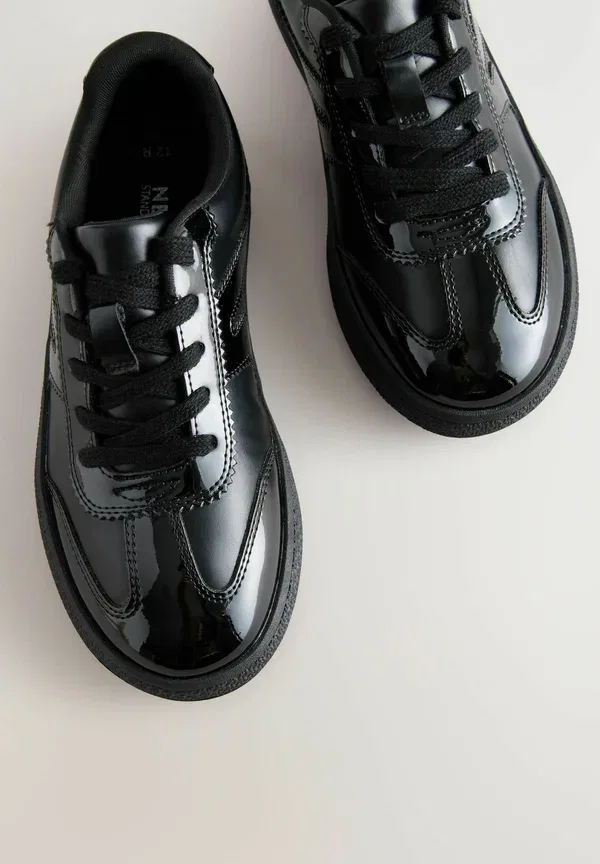 Кроссовки Next Regular fit lace up lifestyle trainers, черная лакированная кожа — фото 3