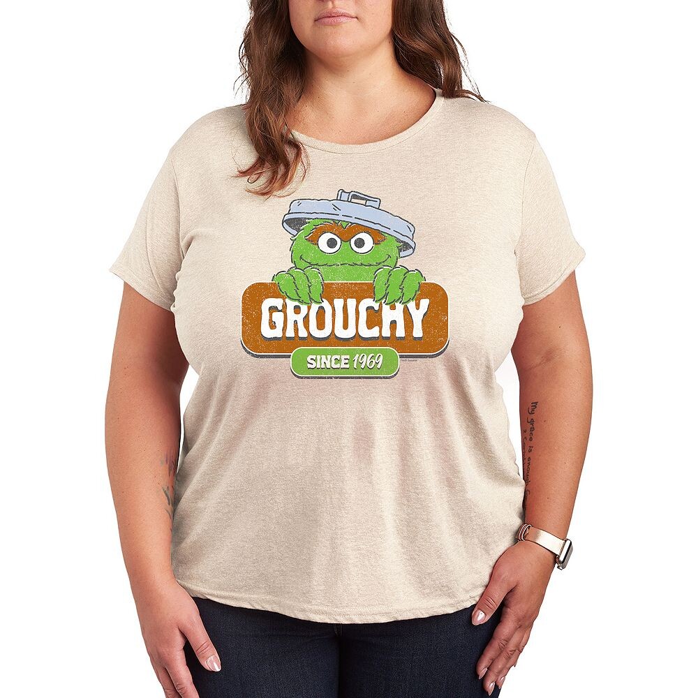 

Футболка Plus с рисунком «Улица Сезам Grouchy From 1969» Licensed Character, бежевый