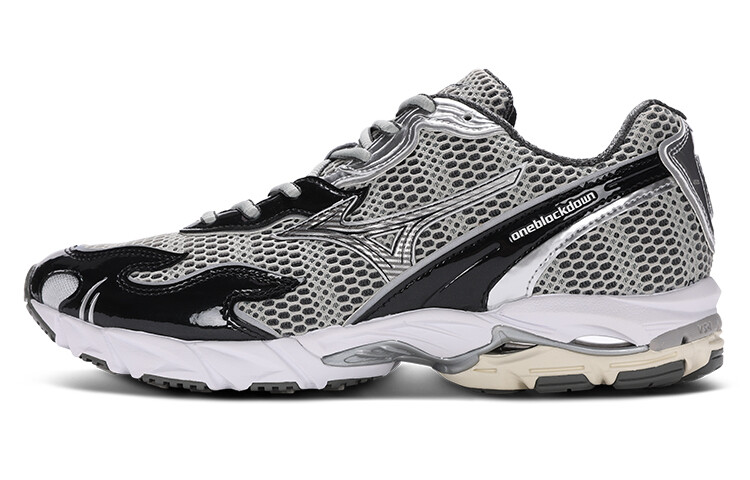 

Mizuno Wave Rider 10 Кроссовки унисекс, Black