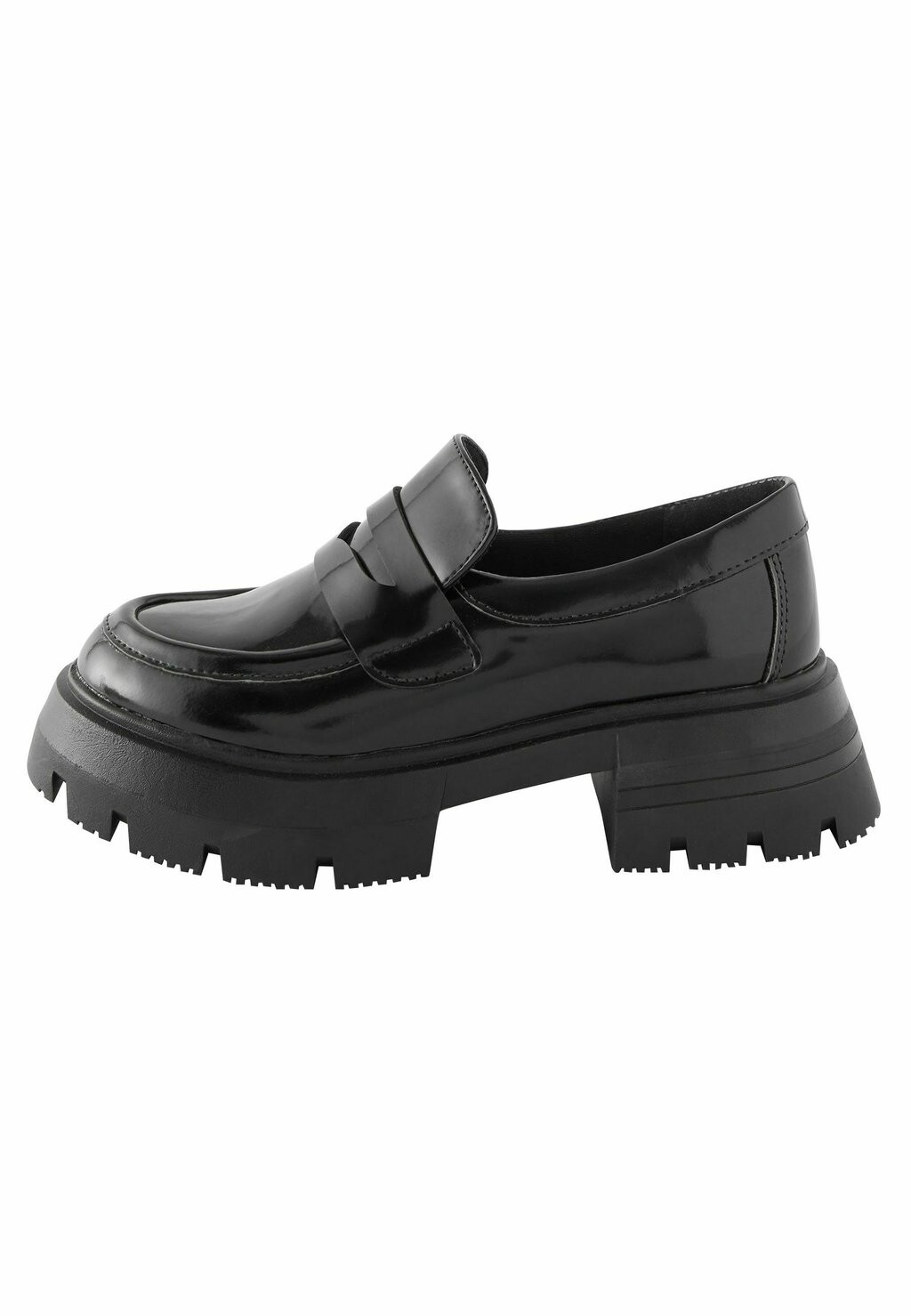 

Слипоны Chunky School Next, цвет black patent