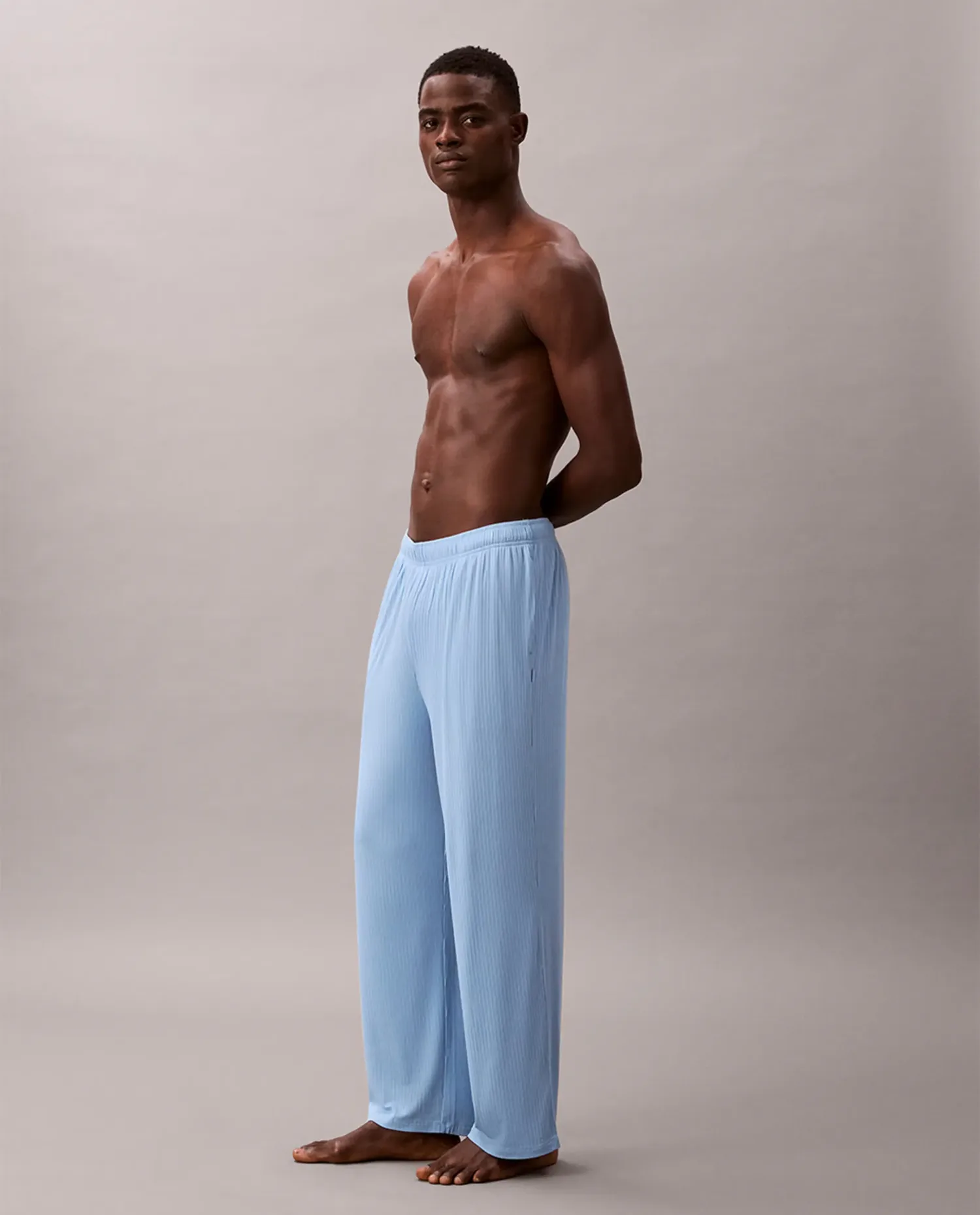Мужские длинные брюки Calvin Klein, светло-голубой — фото 4