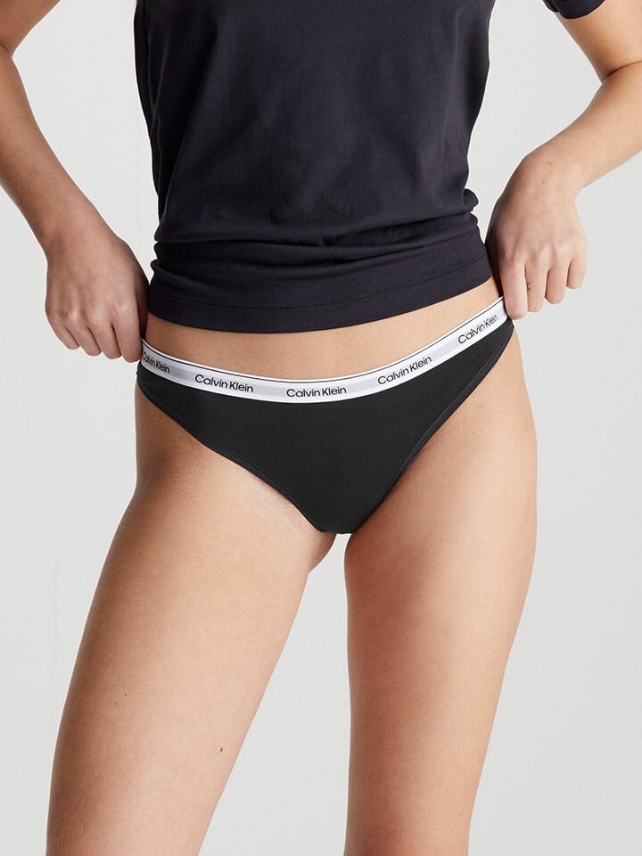 

Стринги CALVIN KLEIN UNDERWEAR, черный