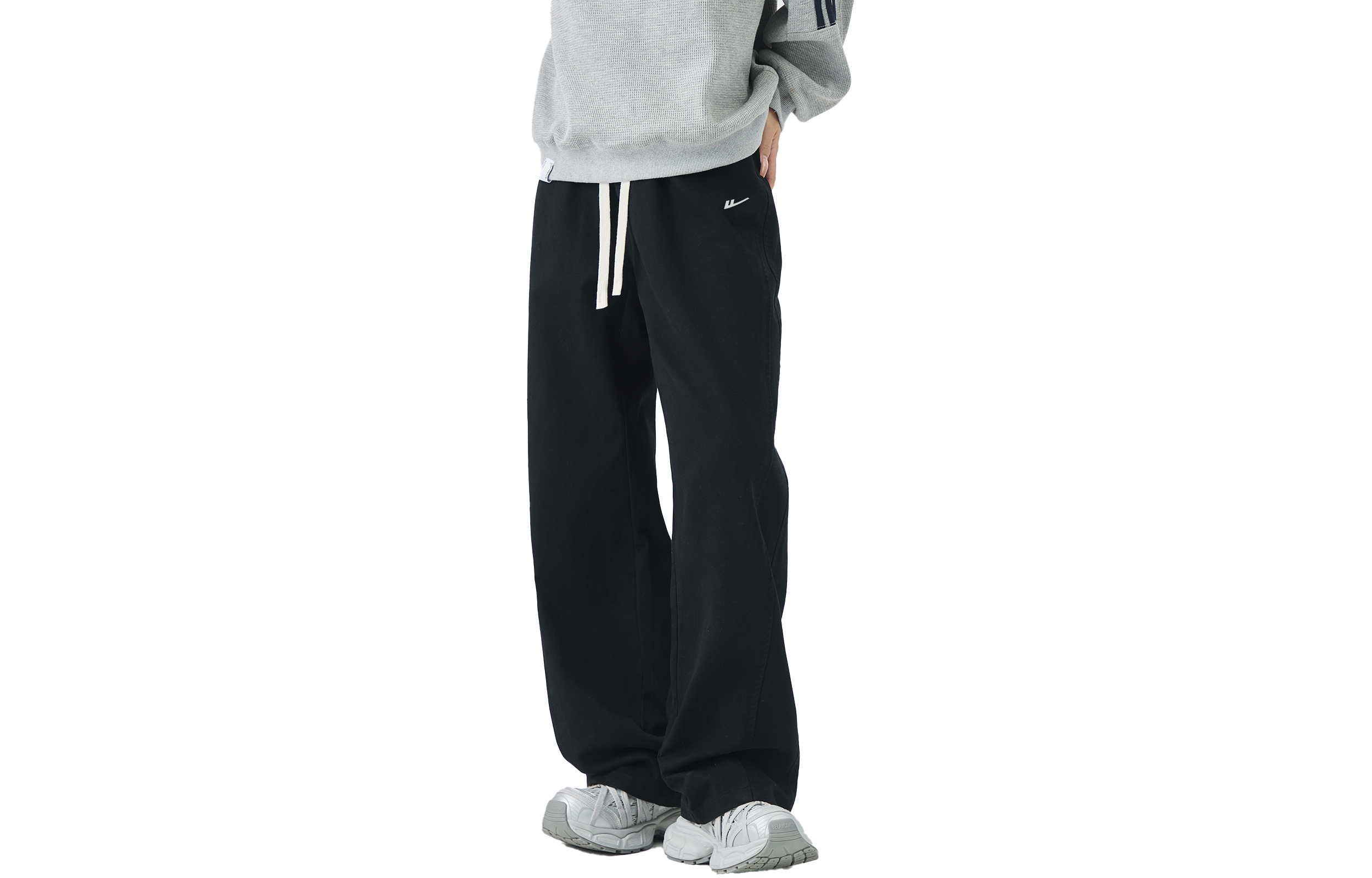 

Женские карго-штаны Moderate Cargo Pants WARRIOR, черный[free diy badge]