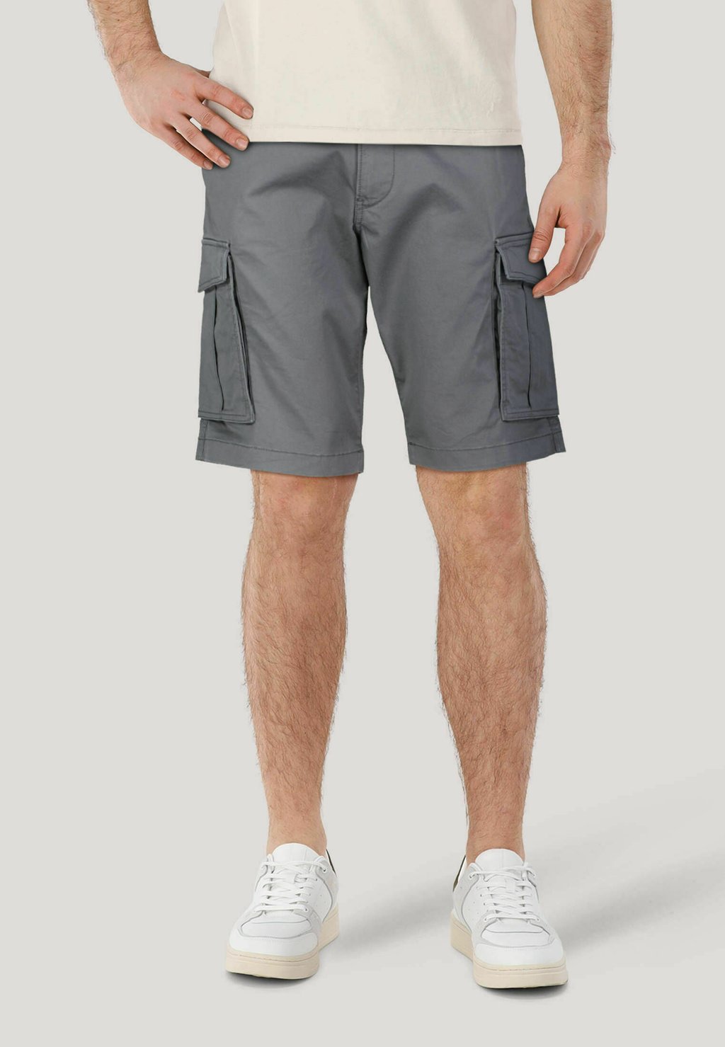 

Шорты RELAXED FIT GANT, антрацит