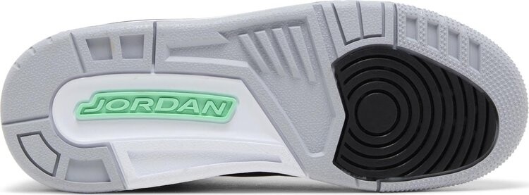Кроссовки Air Jordan 3 Retro GS 'Green Glow', черный — фото 4