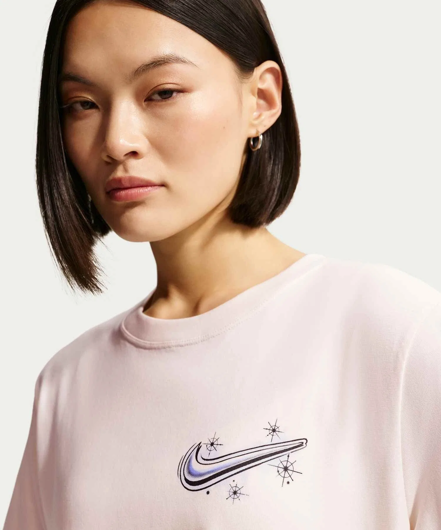 Женская футболка Nike Sportswear Classic Oversized T-Shirt — фото 3