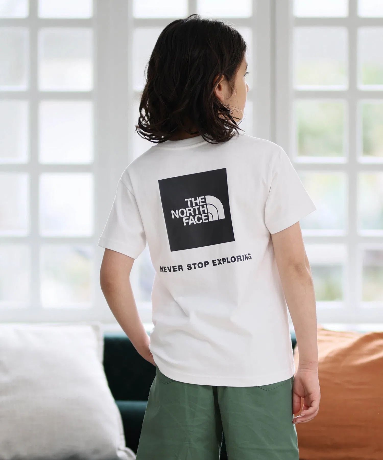 Детская футболка THE NORTH FACE с логотипом на спине чёрная — фото 3