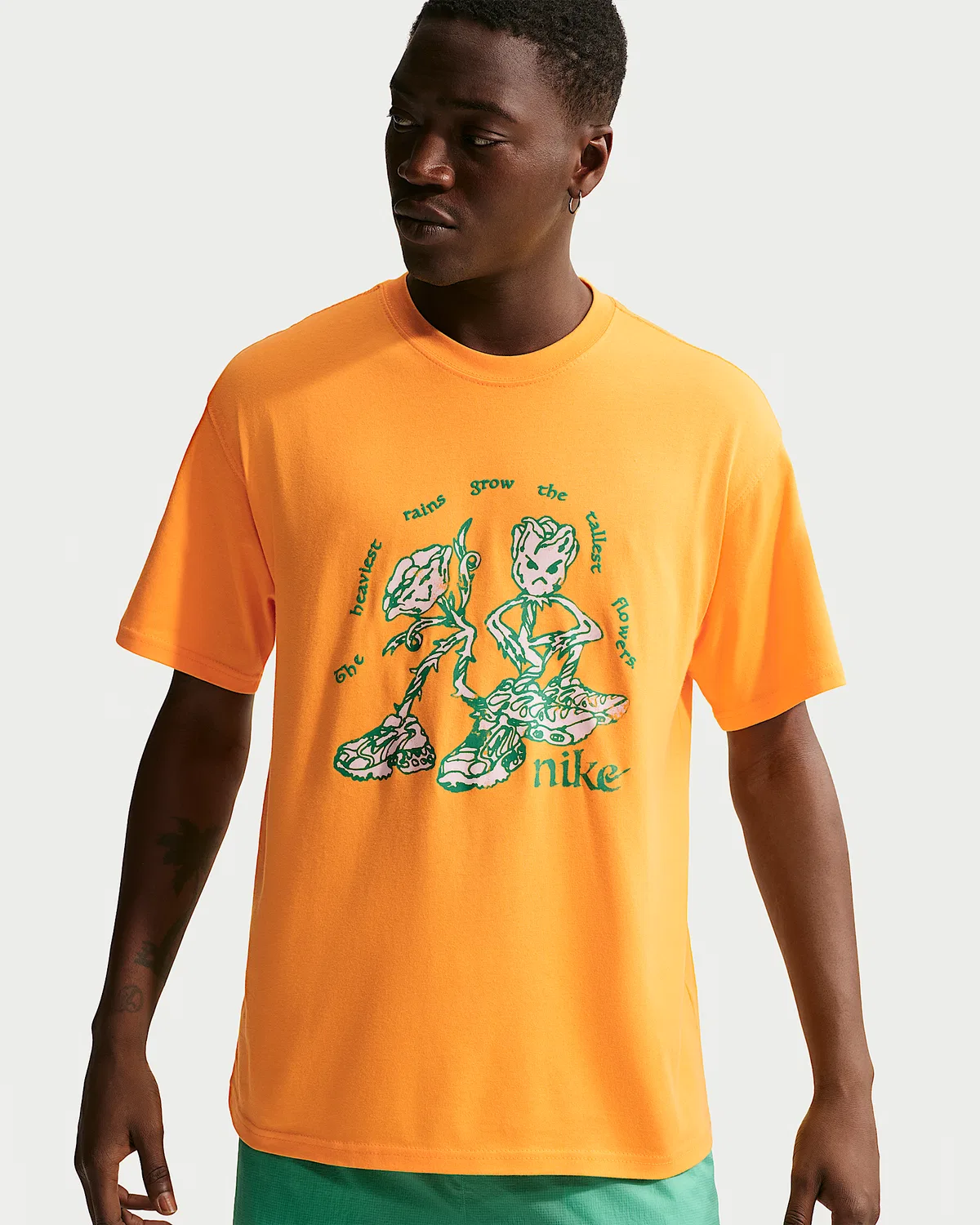 Футболка Nike Sportswear, Sundial