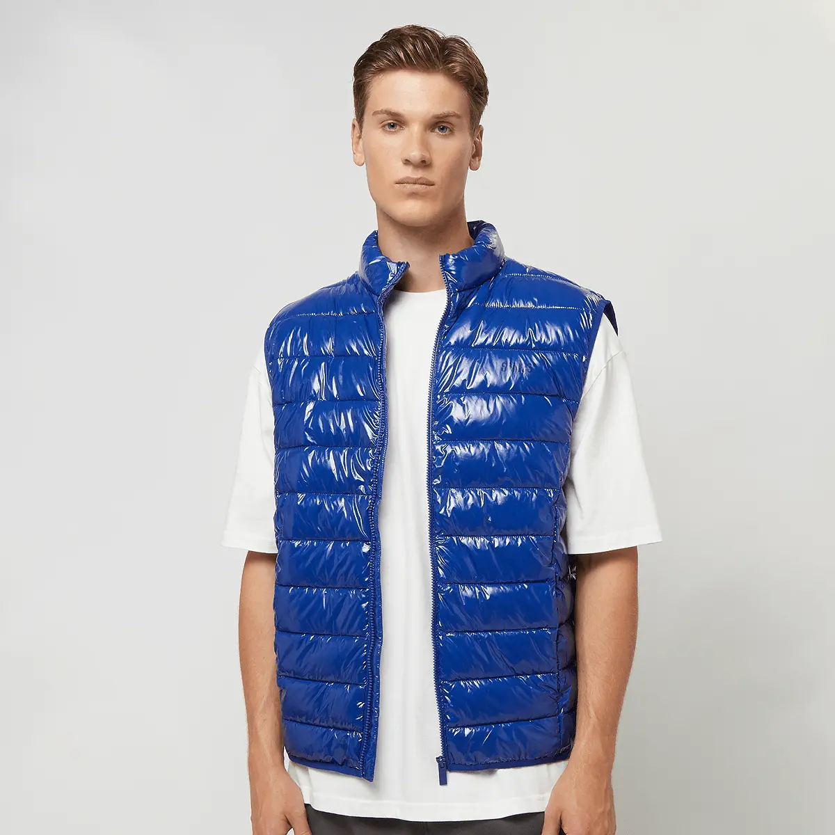 

Куртка SNIPES Small Logo Light Puffer Vest, синий