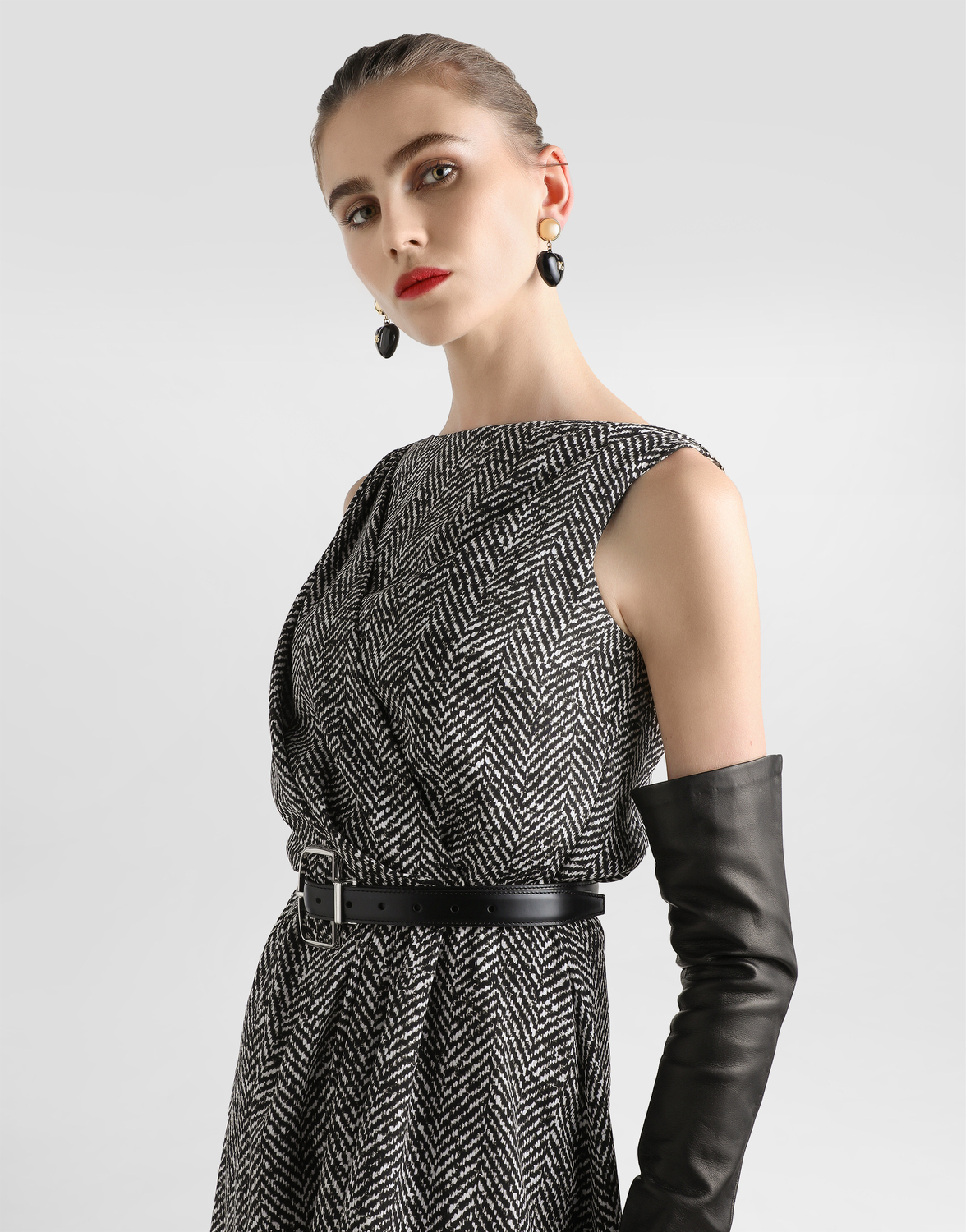 Коктейльное платье из плотного крепа с узором "елочка" Dolce & Gabbana, мультиколор — фото 4