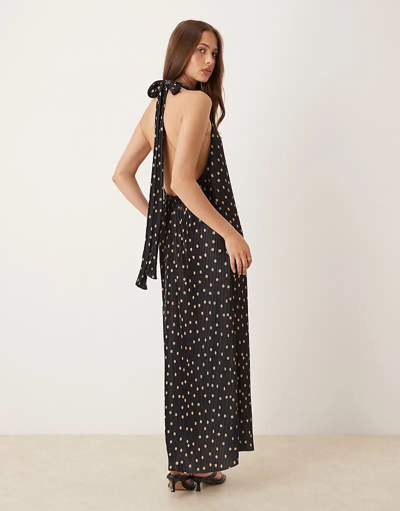 

Платье макси ASOS DESIGN с плиссированной бретелью через шею, черное, в шоколадный горошек