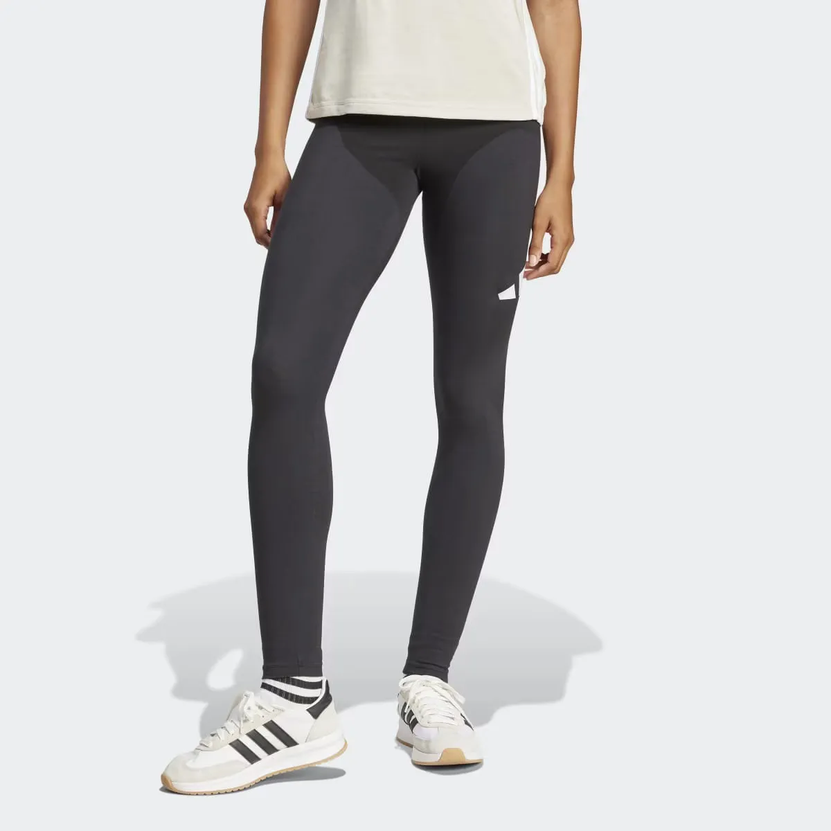 

Women's Essentials Хлопковые леггинсы Adidas с большим логотипом, чёрный