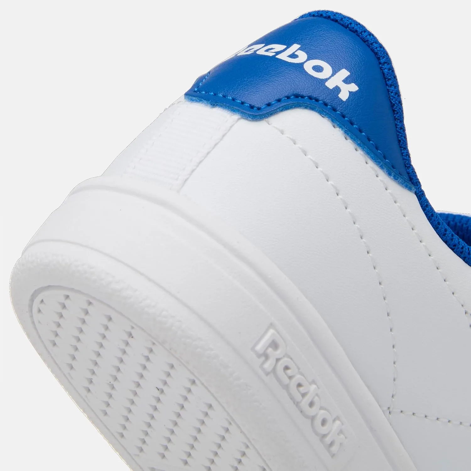 Детские кроссовки Reebok унисекс Court Clean с застежками на липучках, белый/синий — фото 2