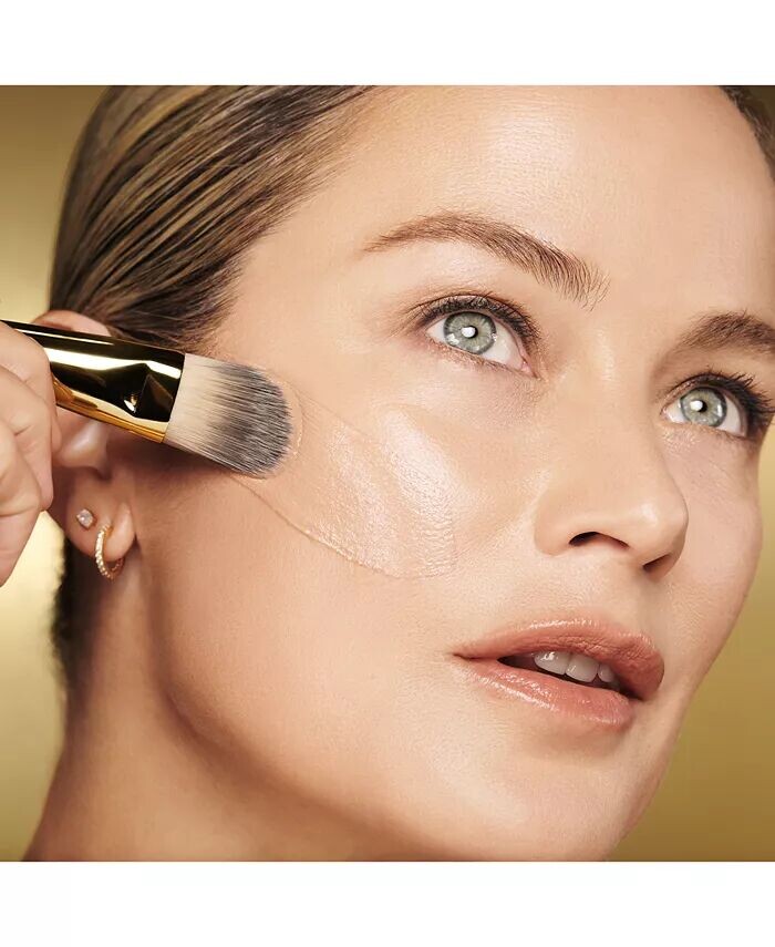 Re-Nutriv Ultra Radiance Жидкая тональная основа SPF 20 Estée Lauder, цвет 8N1 Espresso — фото 4
