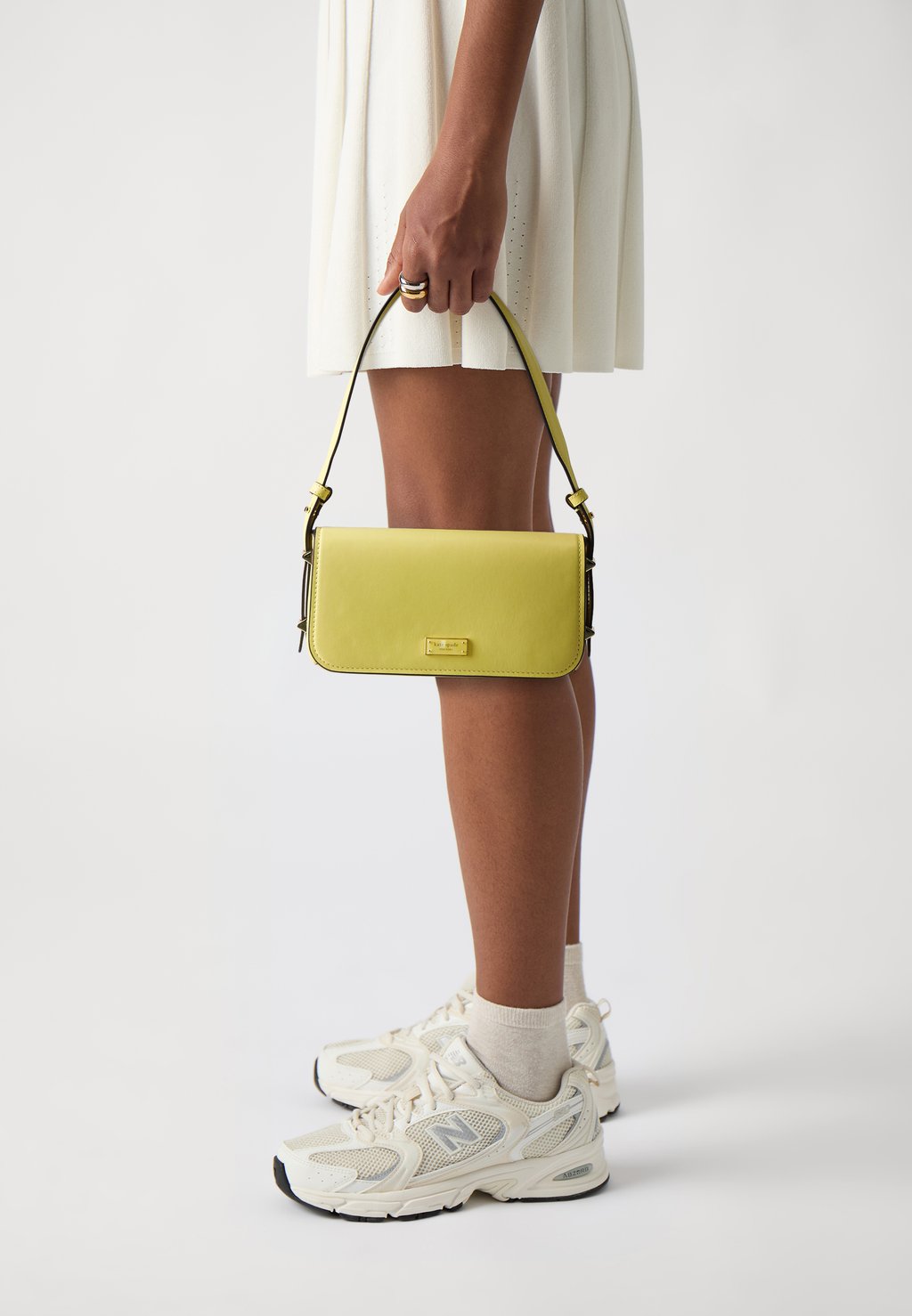 

Сумка LIV PEBBLED SMALL EAST-WEST SHOULDER kate spade new york, желтый