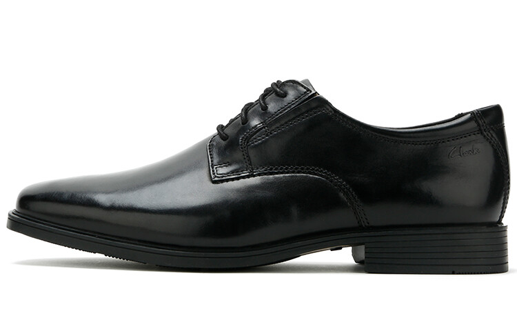 

Туфли Clarks Dress Shoes Men Low-Top Black