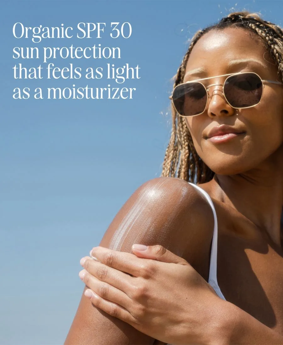 COOLA Увлажняющий солнцезащитный лосьон SPF 30 - Тропический кокос, 40 г — фото 3