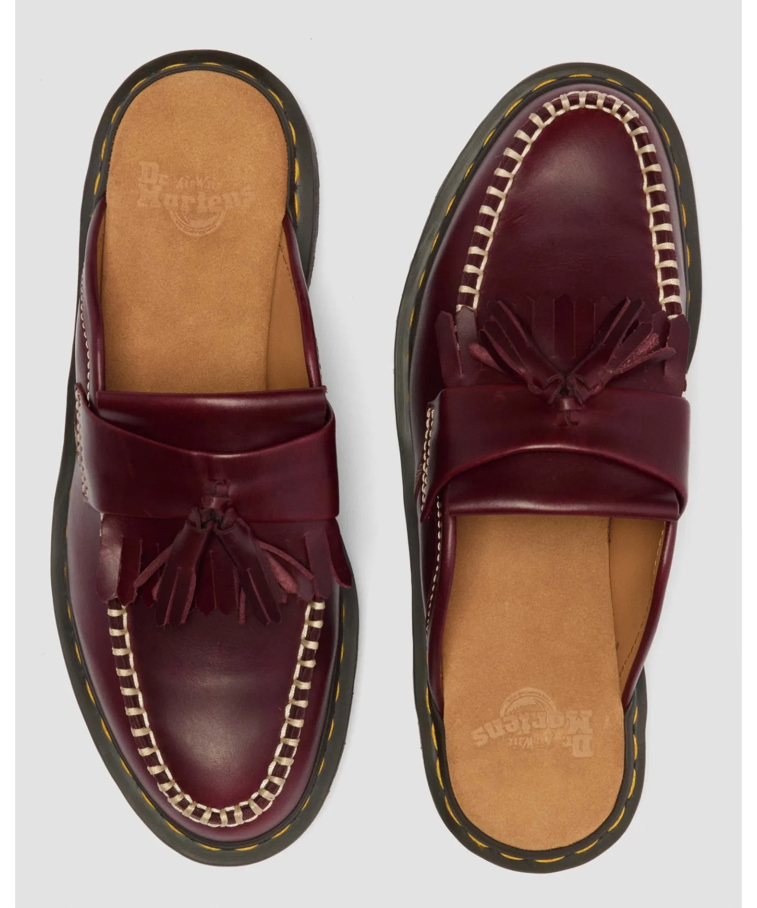 Унисекс сабо из натуральной кожи Dr. Martens ADRIAN с кисточками вишневые — фото 2