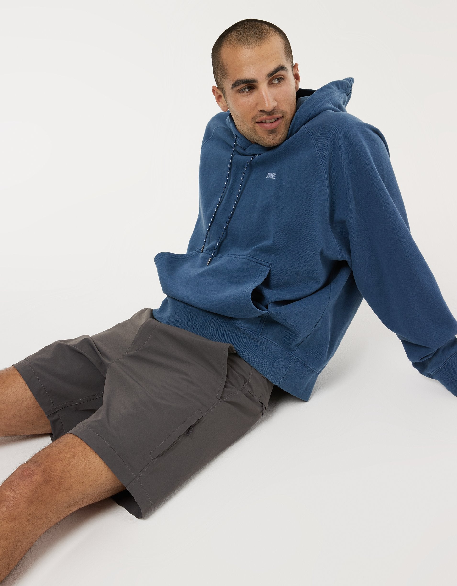 

Шорты мужские American Eagle Outfitters, серый