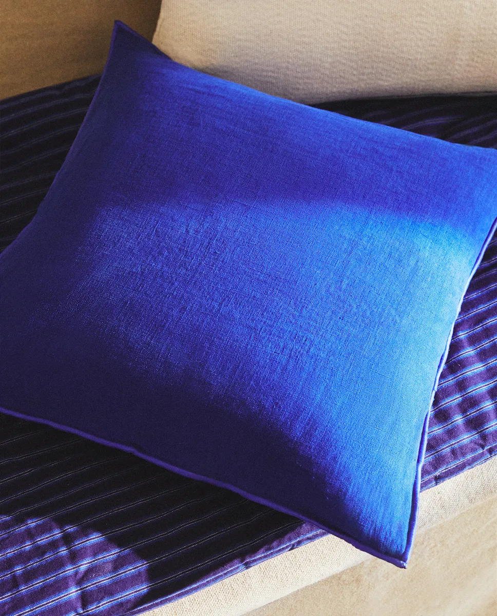 

Чехол на подушку с оверлоком Zara Home, синий
