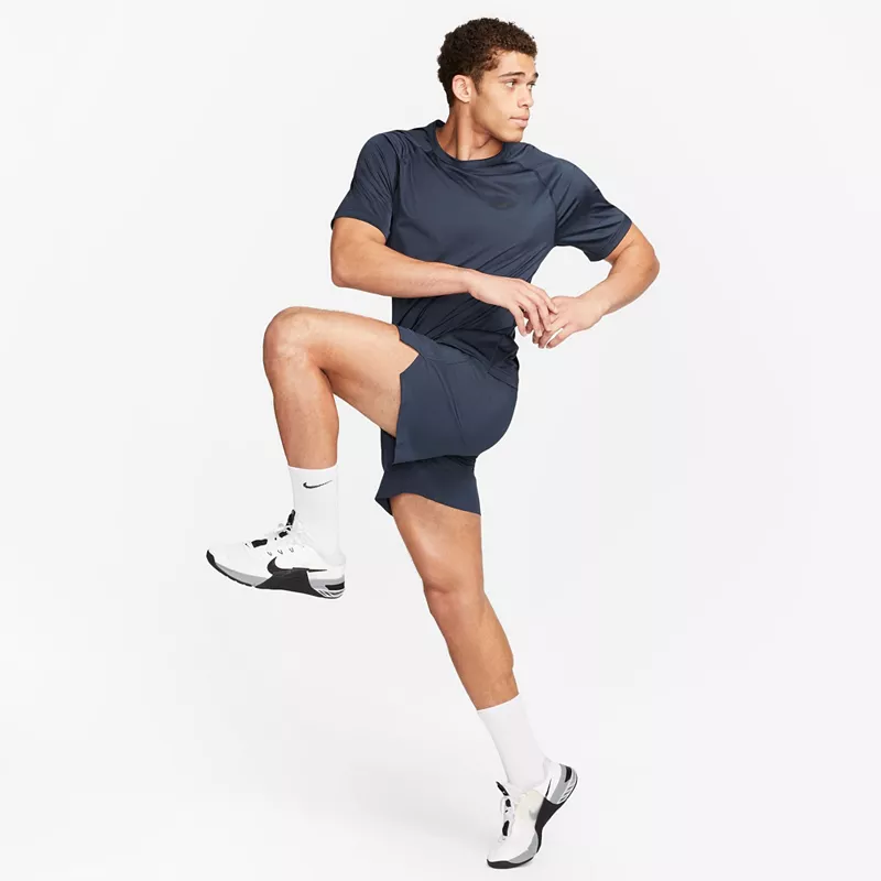 Мужская футболка для фитнеса с короткими рукавами Nike Dri-FIT Ready, цвет Obsidian — фото 2